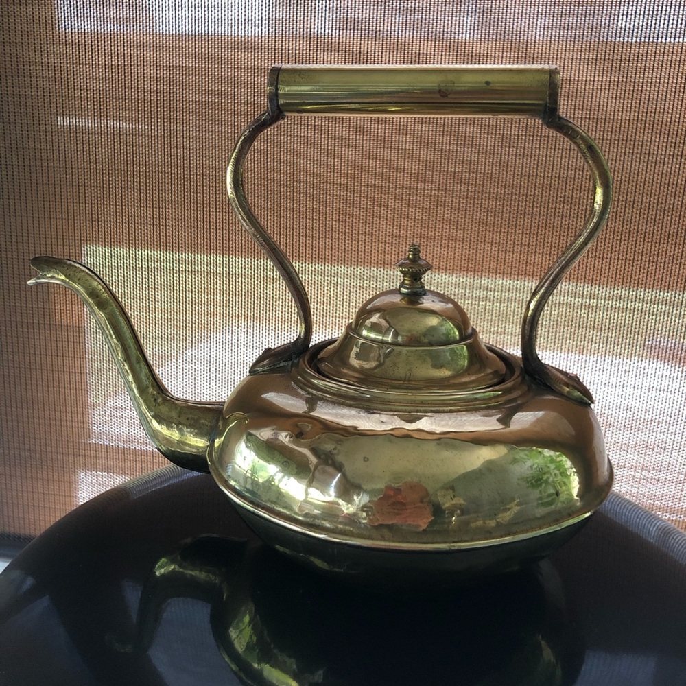 BRASS POT BELLY KETTLE ETCHED BRASS TODDY KETTLE MID CENTURY SHABBY CHIC